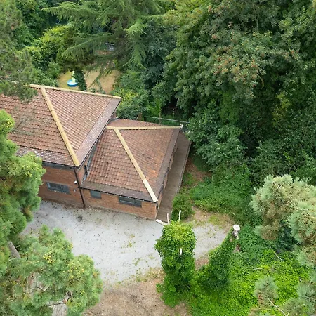 Tawny Tatil Evi