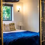 Tawny Holiday home *